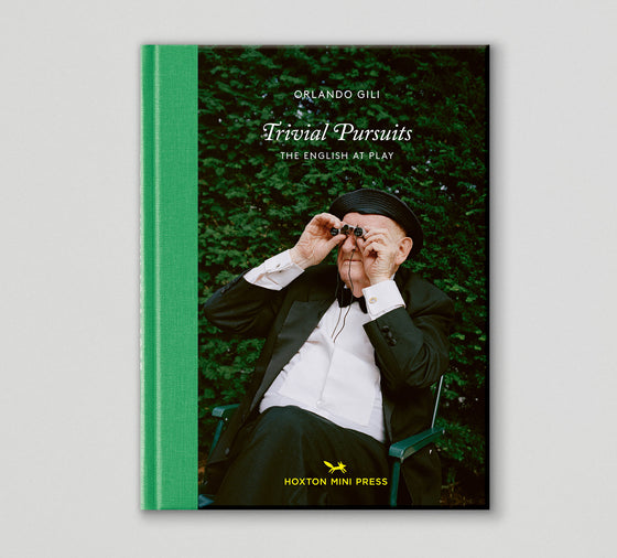 Trivial Pursuits by Orlando Gili – official book cover