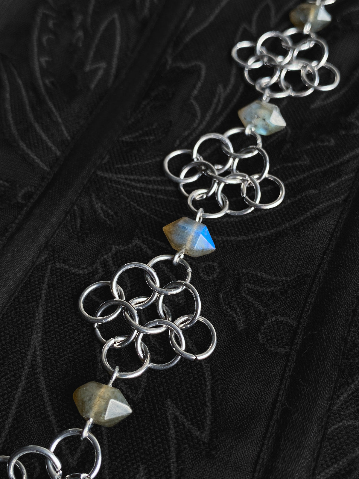 Alternative view of the Labradorite Marah bracelet