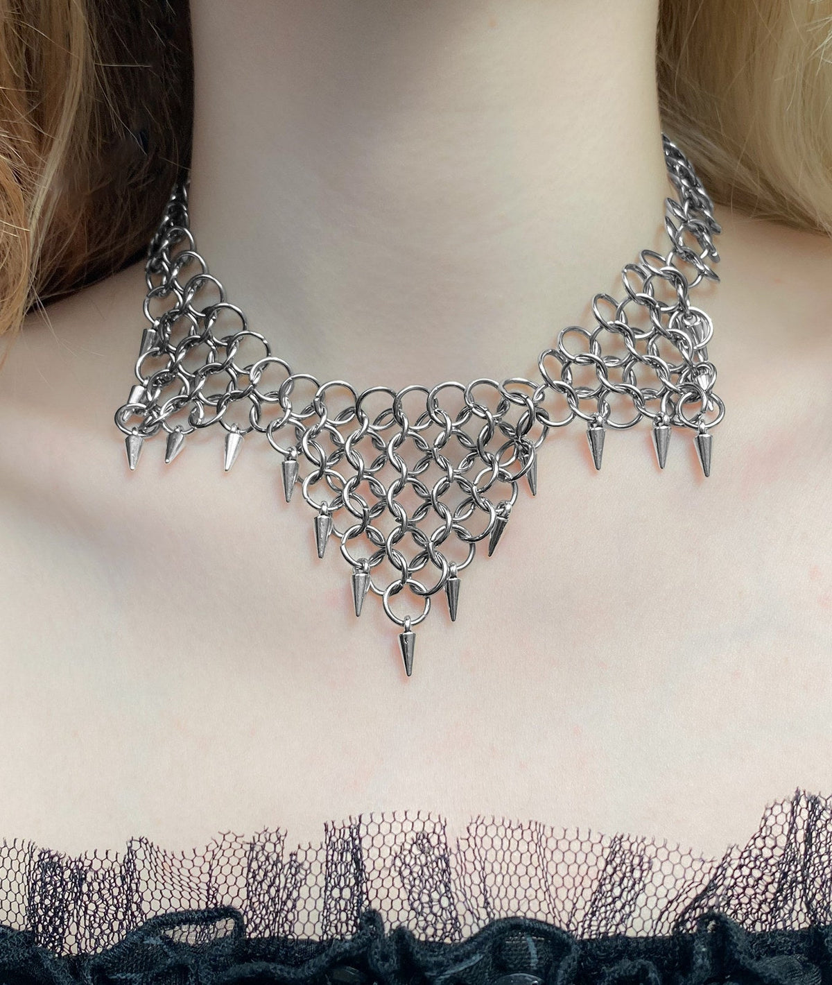 Urtica chainmail necklace with pointed sculptural links, alternate view